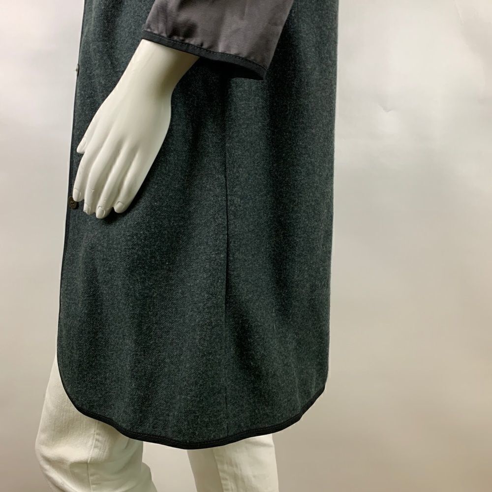 3For$20 John Weitz light Jacket/Sweater size 6p - Picture 4 of 6